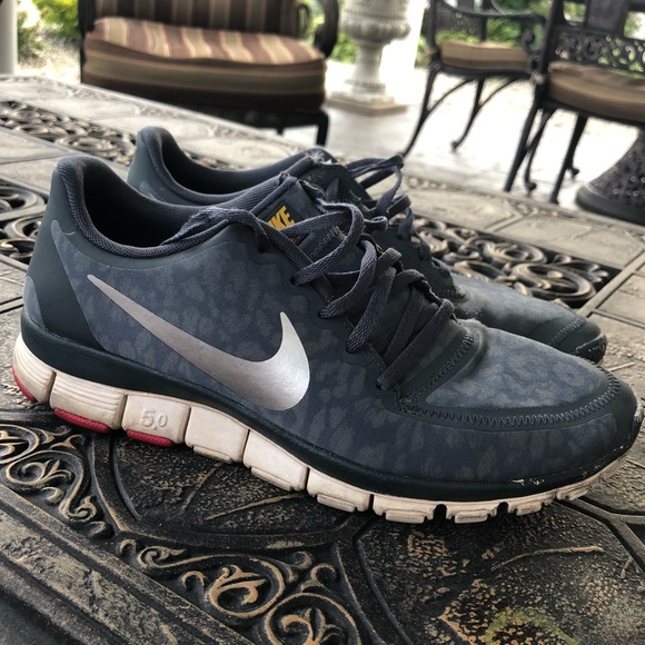 Nike Shoes - Nike Free 5.0 Women’s Sneakers